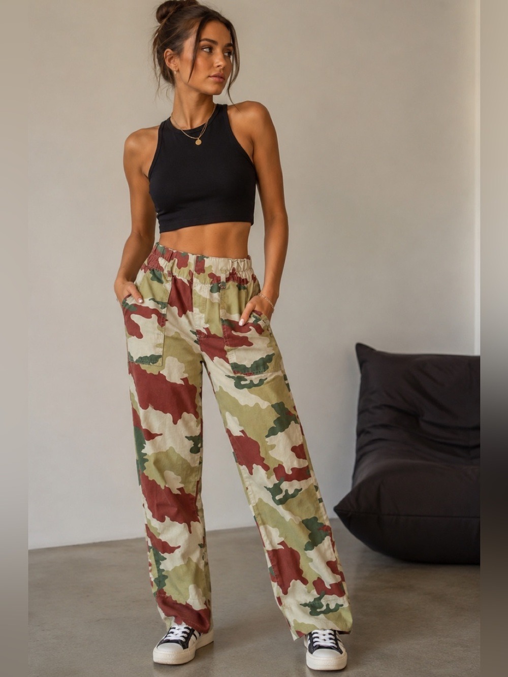 ZARA trf collection green burgundy red army camo ankle pants Sz 2